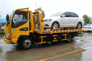 朱泾镇附近拖车救援24小时服务热线